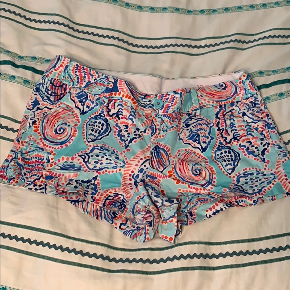 Lilly Pulitzer Seashell Shorts Size 12